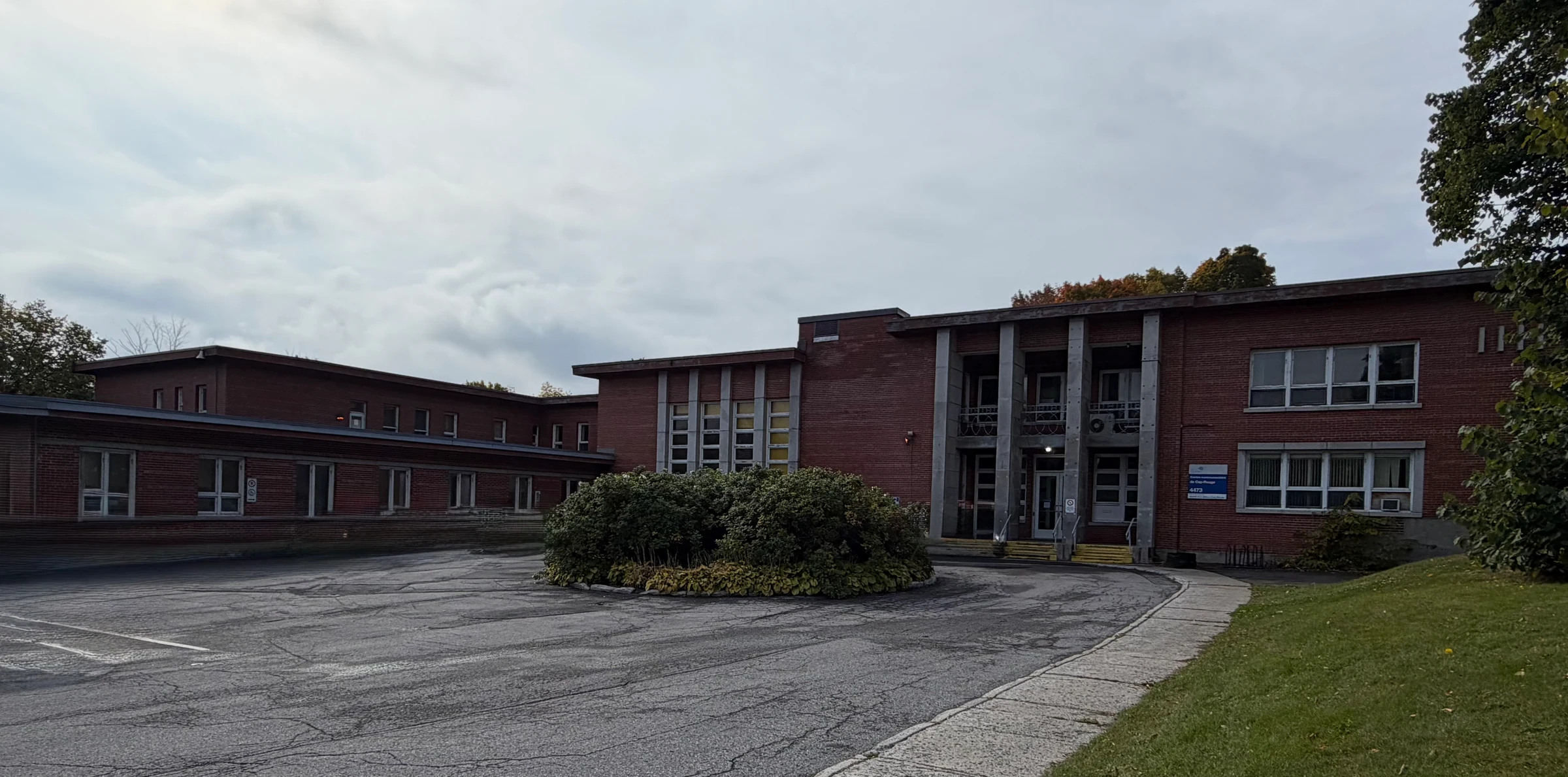 Le Centre communautaire de Cap-Rouge, où vous accueille le MSCCR